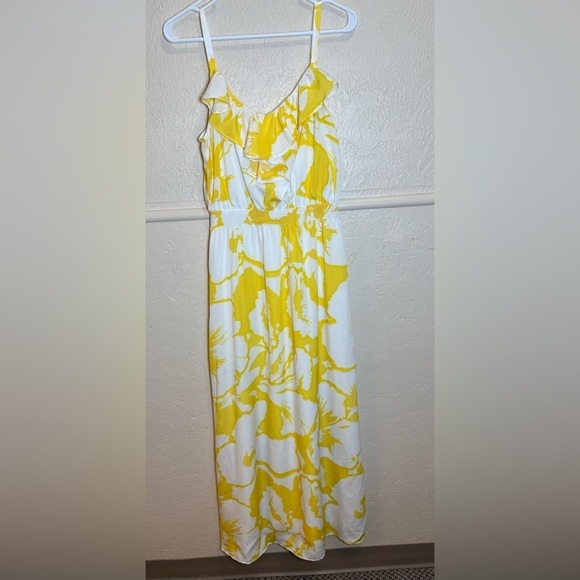 LOFT Dresses & Skirts - Loft Yellow and White Floral Ruffle Top Side Slit Spaghetti Strap Sundress Sz 8